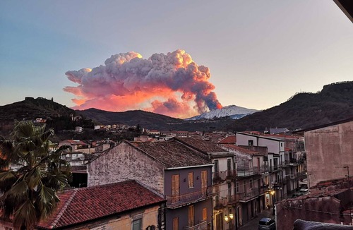 Francavilla di Sicilia Apartment | Apartment 5 min. from the Alcantara Gorges and a few km from romantic Taormina