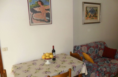 Castellammare del Golfo Apartment | Apartment in the historic center with air conditioning, bed linen and towels