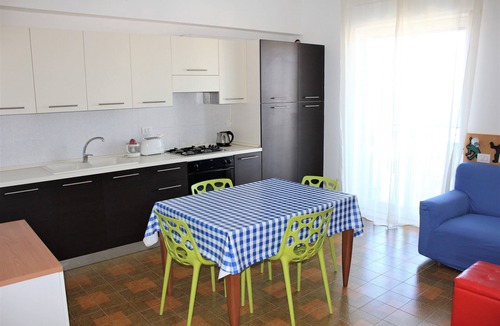 Cefalu Apartment | APARTMENT-1 WITH 2 ROOMS-NEAR THE SEA-PRIVATE PARKING-PANORAMIC VIEW