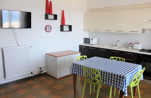 Cefalu Apartment | APARTMENT-1 WITH 2 ROOMS-NEAR THE SEA-PRIVATE PARKING-PANORAMIC VIEW