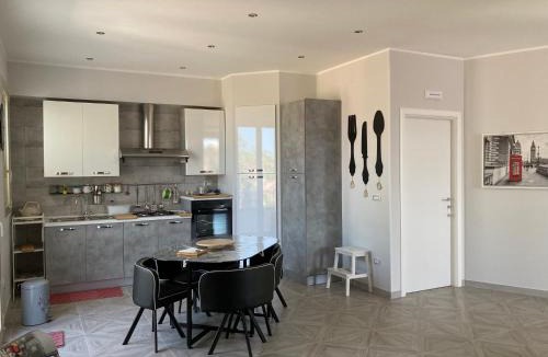 Priolo Gargallo Apartment | Apartment 1st floor in Villino Eliana