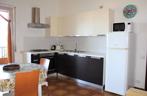 Cefalu Apartment | APARTMENT-2 NEAR THE SEA-PRIVATE PARKING-PANORAMIC VIEW