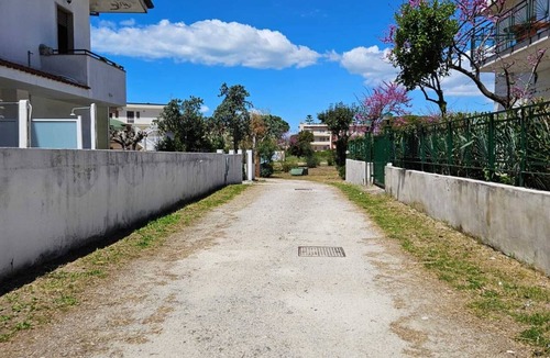 Paestum Apartment | Apartment 9 with Sea View, Wi-Fi, and Air Conditioning