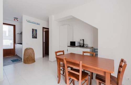 San Vito Lo Capo Apartment | Apartment 'A mare San Vito Lo Capo' with Private Terrace, Wi-Fi and Air Conditioning