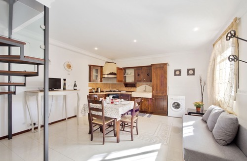 Marina di Ragusa House | Apartment Ade - Single house - 50m by the sea - Marina di Ragusa centre