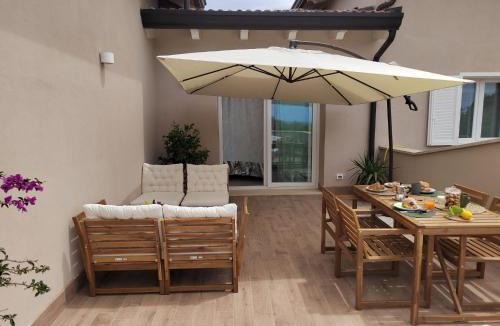 San Corrado di Fuori Apartment | Apartment Amici Miei di Levante by Interhome