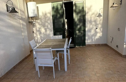 Marsala Apartment | Apartment 'Ammare' with Shared Pool, Wi-Fi and Air Conditioning