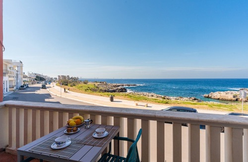 Santa Maria al Bagno Apartment | Apartment 'Azzurra Home Holidays' with Sea View, Balcony and Air Conditioning