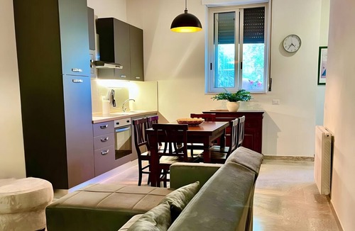 Minturno Apartment | Apartment 'B' with Sea View, Garden, Private Terrace, and Wi-Fi