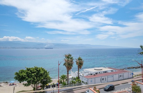 Province of Messina Apartment | Apartment 'Blue Paradise 2' with Sea View, Wi-Fi and Air Conditioning