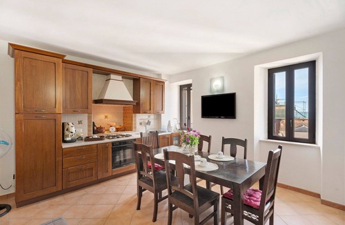 Laureana Cilento Apartment | Apartment 'Borgo San Martino 1' with Mountain View, Balcony & Wi-Fi