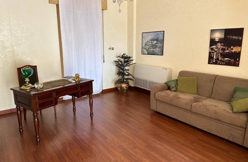Reggio Calabria Apartment | Apartment 'Bronzi Di Riace' with Sea View, Wi-Fi and Air Conditioning