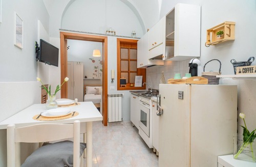 Rovittello Apartment | Apartment 'Casa Idda' with Mountain View and Wi-Fi