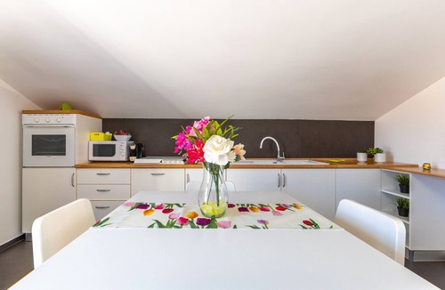 Caucana-finaiti-casuzze-finaiti Nord Apartment | Apartment 'Casa Orchidee 10' with Sea View, Private Terrace and Wi-Fi