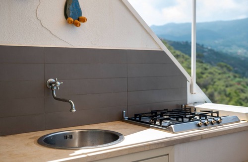 Sant'Ambrogio Apartment | Apartment 'Cefalhome - Kefahelion' with Sea View, Wi-Fi and Air Conditioning