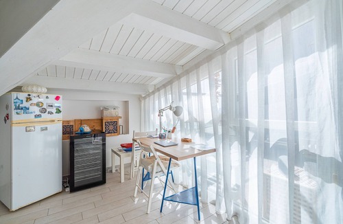 Marzamemi Apartment | Apartment 'Elvi Suite Sea View' with Sea View, Private Terrace and Air Conditioning