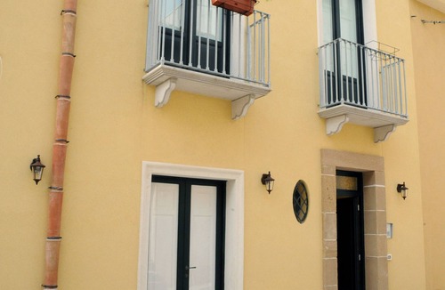 Custonaci Apartment | APARTMENT "GRESO ORANGE" LOW COST 2/3 pax (All Inclusive)