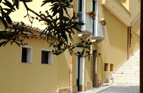 Custonaci Apartment | APARTMENT "GRESO ORANGE" LOW COST 2/3 pax (All Inclusive)