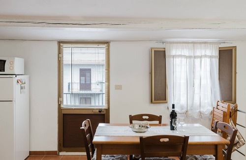 Calatafimi Apartment | Apartment 'House In Calatafimi Segesta' with Private Terrace, Wi-Fi and Air Conditioning