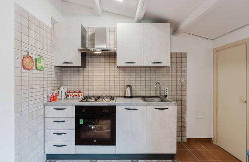 Calatafimi Apartment | Apartment 'House In Calatafimi Segesta' with Private Terrace, Wi-Fi and Air Conditioning
