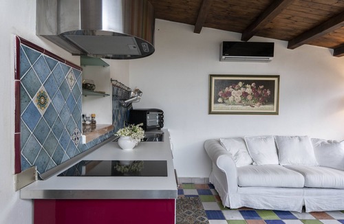 Reitano House | Apartment in a two-room villa called Panarea 4/5 beds