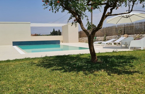 Ragusa House | Apartment in semi-detached villa nestled in the Ragusa countryside