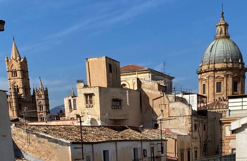 Albergheria Apartment | Apartment in the center of Palermo with terrace overlooking the Cathedral