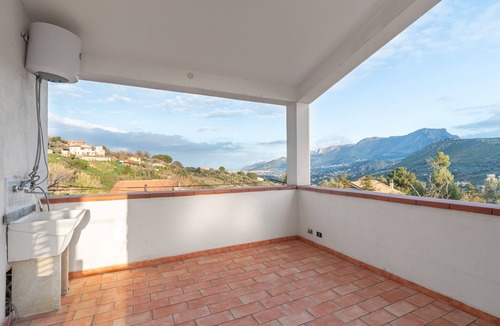Cannizzaro-favara Villa | Apartment "In Villa Marlory" with Sea View, 2 Private Terraces & Wi-Fi