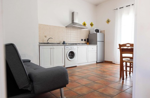 Alcamo Marina House | Apartment in villa wi fi 200 meters from the beach UA