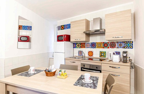 Rione Sanita Apartment | Apartment is Funtanell La Dimora di Parthenope