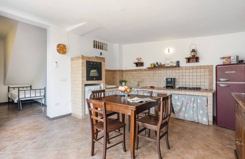 Bagheria House | Apartment 'Villa Cycas' with Sea View, Wi-Fi and Air Conditioning