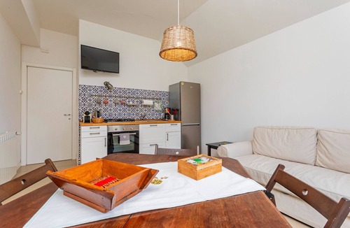 Mascalucia Apartment | Apartment 'La Fastuca' with Mountain View, Wi-Fi and Air Conditioning