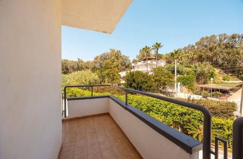 Balestrate Apartment | Apartment 'Le Magnolie 7 -1° Piano' with Sea View, Wi-Fi and Air Conditioning