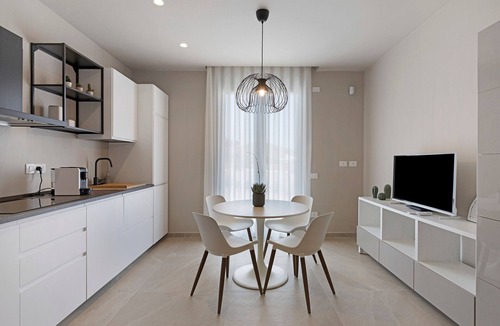 Santa Flavia Apartment | Apartment 'Libeccio' with Balcony, Wi-Fi and Air Conditioning