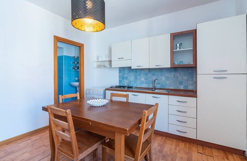 Marzamemi Apartment | Apartment 'Libeccio Marzamemi' with Balcony, Wi-Fi and Air Conditioning