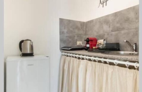 Borgo Vecchio Apartment | Apartment located in the center of Palermo. Street parking, NO ZTL