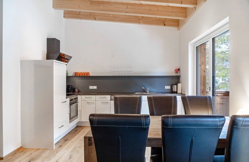 Scharnitz Apartment | Apartment 'Lorenz' with Mountain View, Balcony and Wi-Fi