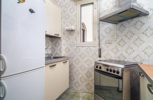 Recanati Apartment | Apartment 'Mary's Home' with Sea View and Balcony