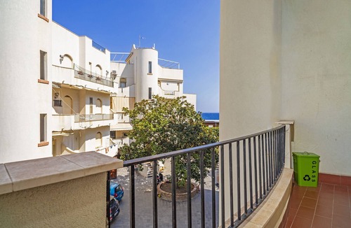Recanati Apartment | Apartment 'Mary's Home' with Sea View and Balcony