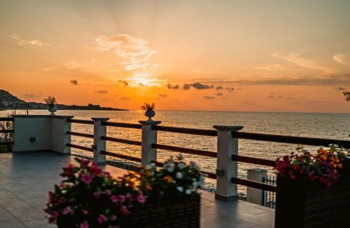Marina di Caronia Apartment | Apartment Nina by Interhome