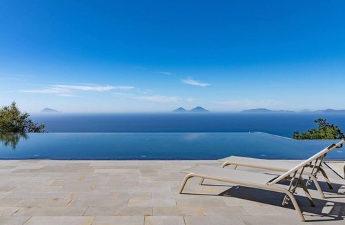 Naso Apartment | Apartment Ogliarola - Maina Country Resort - with pool, in Sicily
