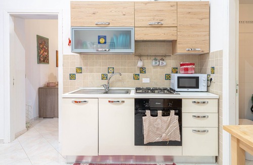 Santa Lucia Apartment | Apartment "Oikia Sea" with Shared Terrace & Wi-Fi