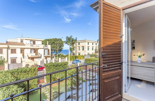 Porticello Apartment | Apartment 'Olimar Home' with Sea View, Wi-Fi and Air Conditioning