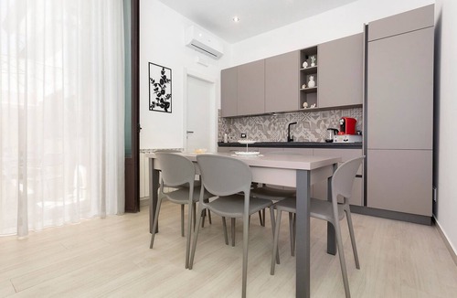 Zafferana Etnea Apartment | Apartment 'Perla Dell'Etna -' with Private Terrace, Wi-Fi and Air Conditioning
