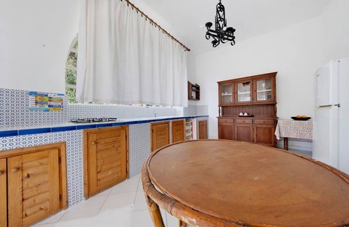 Lingua Apartment | Apartment 'Quadara - Il Nido' with Sea View, Private Terrace and Shared Garden