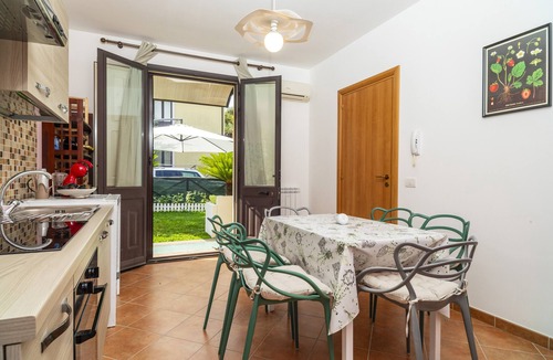 Piedimonte Etneo Apartment | Apartment 'S Gerardo House' with Mountain View, Wi-Fi and Air Conditioning
