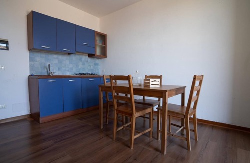 Marzamemi Apartment | Apartment 'Scirocco Sea View' with Balcony, Wi-Fi and Air Conditioning