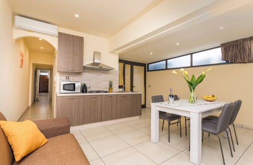Riposto Apartment | Apartment 'Sea Paradise' with Mountain View, Private Terrace and Air Conditioning