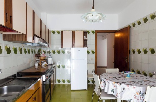 Gaggi Apartment | Apartment 'tra mare e montagna' with Mountain View, Terrace & Balcony