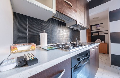 Milazzo Apartment | Apartment 'Via Medici' with Shared Terrace, Wi-Fi and Air Conditioning